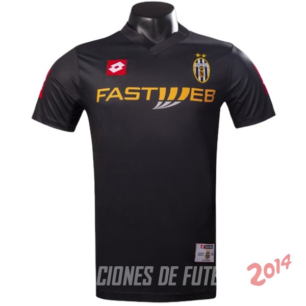 Retro Camiseta Juventus Segunda 2001/2002